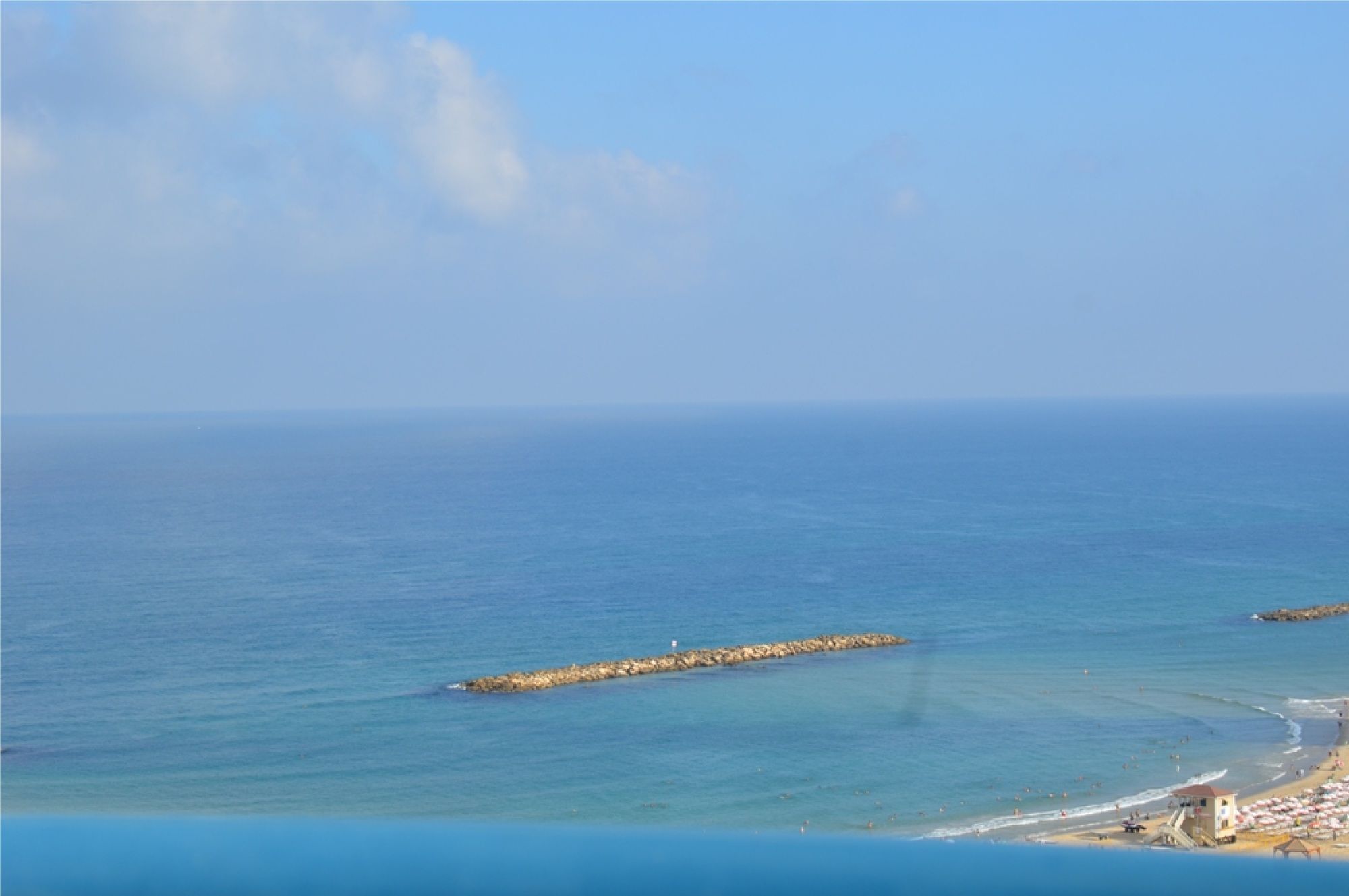 Excellent Beachfront Apt W/ Pool Access By Sea N' Rent Tel Aviv Bagian luar foto