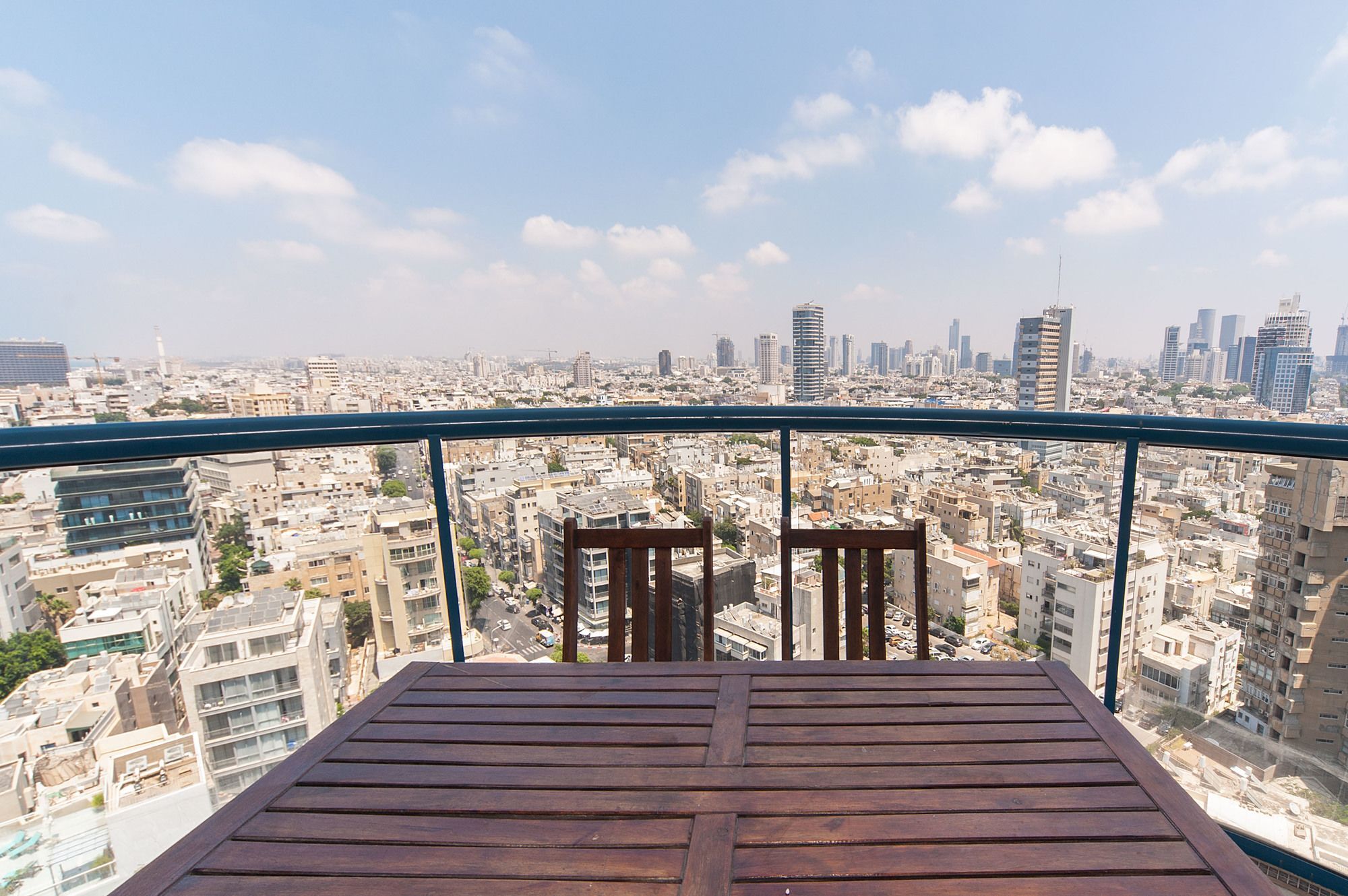 Excellent Beachfront Apt W/ Pool Access By Sea N' Rent Tel Aviv Bagian luar foto