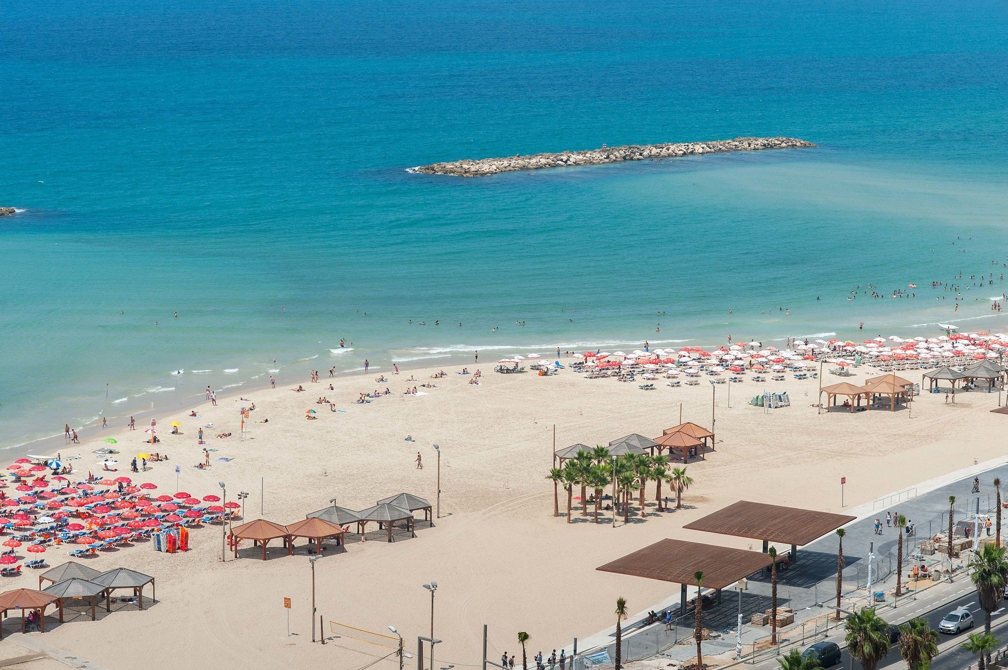 Excellent Beachfront Apt W/ Pool Access By Sea N' Rent Tel Aviv Bagian luar foto